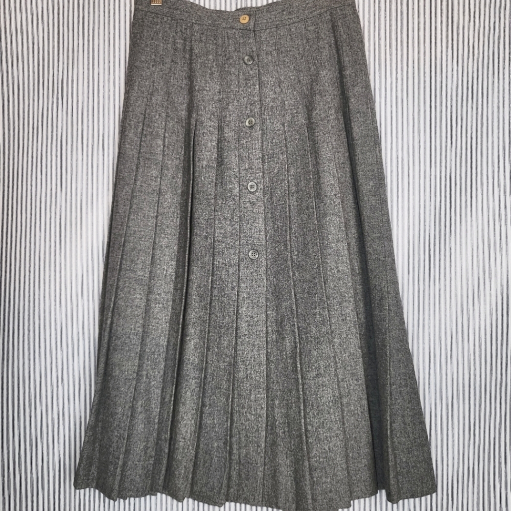 Grey Gray Academia Grandmacore Wool Pleated Fall Winter Front Button Skirt VTG